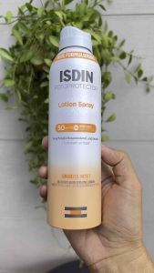 Xịt Chống Nắng BODY Dưỡng Ẩm ISDIN Fotoprotector Lotion Spray SPF50 + 250ml