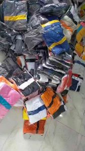 PER 3 PCS RANDOM CELANA PENDEK OLAHRAGA BOLA FUTSAL VOLLY BADMINTON DLL CELANA SANTAI DAILY NYAMAN ADEM LEMBUT DRYFIT