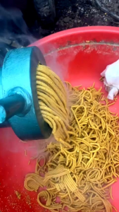 Máy ép cám viên trục ngang năng suất cao dành cho các hộ gia đình các trang trại nhỏ và vừatặng kèm thêm 2 sàng 3ly và 7ly