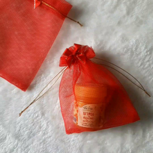 พร้อมส่ง ถุงตาข่ายหูรูดสีแดง สำหรับใส่ของชำร่วย ของขวัญ ของฝาก