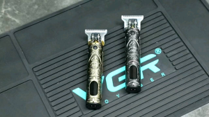 [Produk Original & Ready] VGR Mesin Cukur Gunting Rambut Misai Badan Hair Trimmer Besi 理发器 [Digital Display] [Full Metal Body]