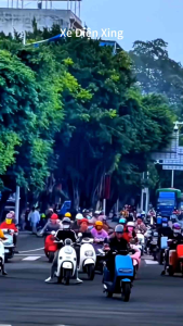 bộ 10 miếng dán phản quang cảnh báo an toàn chống trầy trang trí dán viền bánh xe điện xe đạp xe máy xe hơiphụ tùng phụ kiện xe