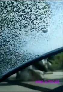 Wiper Frameless Double Blade MAZDA CRONOS 1Pasang FREE BONUS