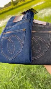 กางเกงยีนส์ ผ้ายืด สวยแท้ ชิป ทรง เข้ารูป สวยเท่ มีไซด์ 29.42