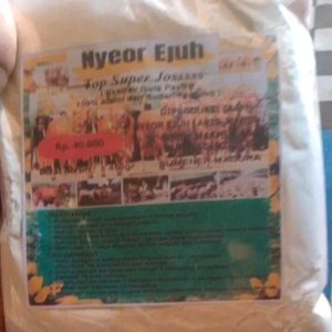 Nyeor Ejuh Jamu Alami Pelahap dan Penggemuk Sapi Kambing Kuda Anjing Babi dll.