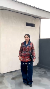 Blazer Tenun NALADHIPA (Seizka Blazer) Blazer Tenun Sumba / Bazer Tenun Motif Sumba