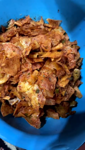 Kripset Kripik Singkong Pedas Kriuk Gurih bikin Nagih camilan enak