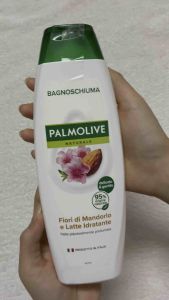 Sữa Tắm Palmolive Naturals 350ml Chiết Xuất Hoa Hạnh Nhân - Hàng Nhập Ý