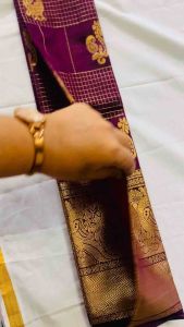 Taara luxe Mangalagiri Pattu Kanjevaram Border Purple Light Weight Pattu Saree Premium Handlooms Easy to Drape.