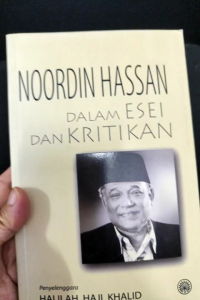 Noordin Hassan dalam Esei & Kritikan (NEW OLD STOCK)