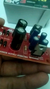 power supply simetris ct15v murah berkualitas memakai TrTIP41 elco 1000microfarad 35v