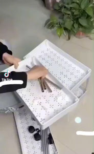 M848 KỆ 4 TẦNG CÓ BÁNH XE