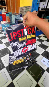 Kaos Jumbo Pria: 5 Kaos Tulisan Kata-Kata Kece Baju Over Size