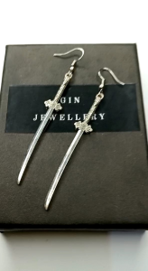 Anting tindik Samurai