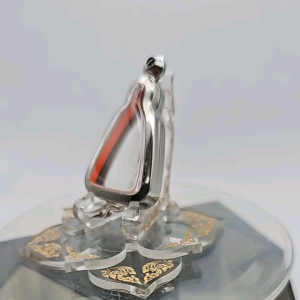 M#160 ตลับพระ/กรอบพระสเตนเลสเรียบ ใช้สำหรับเหรียญเข้ารูป เช่น เหรียญจอบใหญ่ ลพ.เงิน เป็นต้น ขนาดกรอบภายใน 2.3*3.7 ซม. **ขนาดที่ใส่สวย 1.9*3.3 ซม**