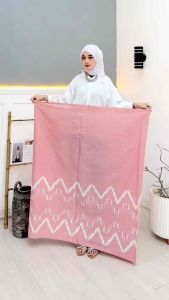 Sarung Katun Santri Putri Batik Mufida Aqil Banyu Inara