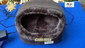 เครื่องนวดฝ่าเท้าสีน้ำตาลออมรอน Omron Foot Massages HM-240-BW