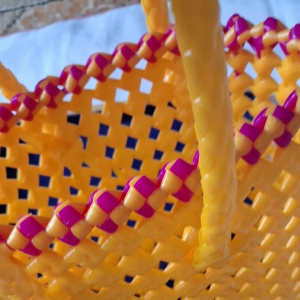 Durable Wire Flower Basket Bag - Heavy-Duty Multipurpose Hamper Tote