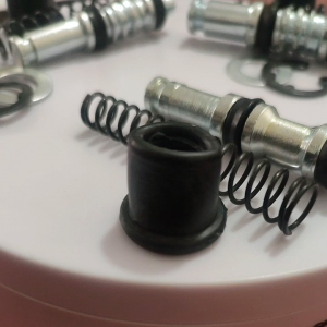 Isi Karet Master Rem Komplit Supra Mio Beat