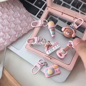 [chuchu] พวงกุญแจเรซิ่น รูปน้องหมีดนตรี หมีแบร์ สีชมพูน่ารักหวานแหวว 1 ชิ้น พร้อมจัดส่งในไทย