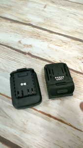 SV Đế chuyển pin Makita 18V - 21V và pin trung quốc Dayi A6 qua lại nhau