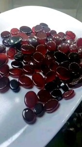 Batu permata yahman ahmer merah asli dari negara yaman