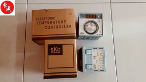 GAS TEMPERATURE CONTROLLER SKG MF- 904A 220VAC