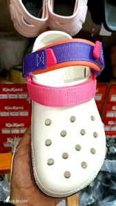 Sandal Cocok Untuk Berjalan Jauh: Desain Ergonomis Crocs