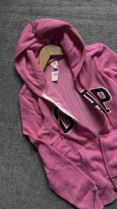 น้ำหนัก เสื้อกันหนาว ผ้าดี กันแดด หนา นุ่ม และกันหนาว เป็นสินค้านำเข้าที่มีฮููดงานป้าย GA