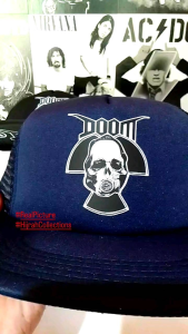 DOOM Topi Snapback Jaring/Trucker Premium berstandar distro Topi musik Topi Band Barat Punk COD