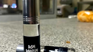 parfum roll on dengan wangi segar tahan lama/10ml