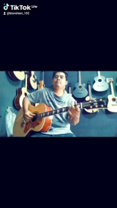 Gitar akustik Gibson J200 eksklusif premium high quality Free packing kayu Bergaransi banyak bonus BISA COD Gitar Cocok Untuk Youtuber Gitar Dengan String Baja - Lazada