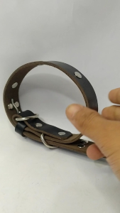 Kalung Anjing Kulit Ukuran Kecil & Aksesoris Hewan Warna Hitam