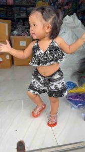 ชุดว่ายน้ำเด็ก ชุดว่ายน้ำลูกสาว