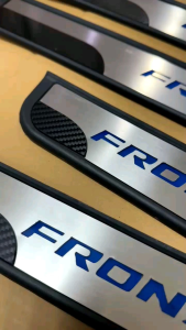 Sillplate Samping Suzuki Fronx 2025 2026 2027 Deluxe Hitam List Carbon Lampu / Non LED