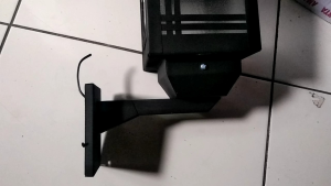 Lampu Dinding & Teras: Pilihan Dekorasi & Penerangan Jalan