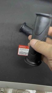 (2 Pcs) Handgrip Standar Honda + Bandul Stang Mio J Universal Semua Motor