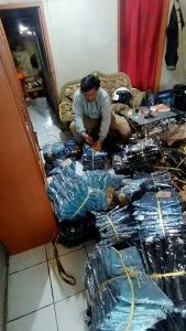 Celana Denim Cutbray pria jeans/ Celana Jeans Cutbray Pria HitamBiowoshBioblitz