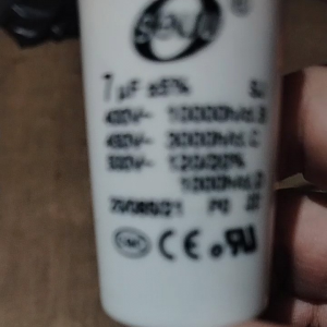 Senju 4uF to 60uF 450V Starting / Running Capacitor | ZeJe