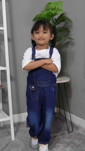 Overall Jumpsuit Jeans Biru Tua: Pilihan Fashion Anak Laki-laki & Perempuan