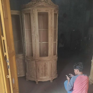 Lemari Susun Setengah Lingkaran Kayu Jati Ukiran Jepara 110  X 45 X T 225 Cm