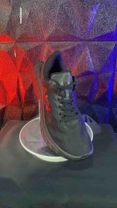 Hoka Carbon X2 Running Shoes Sepatu Lari Pria Sneakers 100%