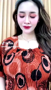 Dress Smoke SultanDress Kekinian Viral\\n\\n Apa Itu Dress Desain Kekinian?\\n\\nDress desain kekinian adalah pakaian wanita modern yang mengikuti tren fashion terbaru dan menampilkan desain unik serta elegan. Dengan perkembangan teknologi dan gaya hidup, dunia fashion terus berubah dan berkembang, sehingga dress desain kekinian menjadi salah satu pilihan yang populer.\\n\\n Perkembangan Fashion Kekinian\\n\\nFashion kekinian terus berkembang seiring dengan perkembangan teknologi dan tren budaya. Desainer-desaider terkemuka terus menciptakan desain-desain baru yang menarik dan unik, menjadikan fashion kekinian sebagai bagian penting dari gaya hidup modern.\\n\\n Trend Dress Desain Kekinian di Amerika\\n\\nDi Amerika, trend dress desain kekinian sangat beragam dan selalu berubah seiring dengan perkembangan zaman. Beberapa trend populer saat ini meliputi dress dengan warna-warna cerah, motif unik, dan potongan yang menonjolkan siluet tubuh.\\n\\n Dress Smoke SultanDress untuk Acara Formal\\n\\nSmoke SultanDress adalah salah satu brand dress desain kekinian yang populer di kalangan wanita muda. Brand ini menawarkan berbagai model dress yang cocok untuk acara formal seperti pesta, resepsi pernikahan, atau acara-acara penting lainnya.\\n\\n Keunggulan Dress Smoke SultanDress\\n\\nSmoke SultanDress memiliki beberapa keunggulan yang membuatnya menjadi pilihan yang tepat untuk acara formal. Beberapa keunggulannya antara lain:\\n\\n- Desain unik dan elegan\\n- Bahan berkualitas tinggi\\n- Potongan yang menonjolkan siluet tubuh\\n- Tersedia dalam berbagai warna dan motif\\n\\n Cara Memilih Dress Smoke SultanDress yang Tepat\\n\\nUntuk memilih dress Smoke SultanDress yang tepat, ada beberapa hal yang perlu dipertimbangkan, antara lain:\\n\\n- Sesuaikan dengan acara formal yang akan dihadiri\\n- Pilih warna dan motif yang sesuai dengan kepribadian dan selera\\n- Pastikan potongan dress sesuai dengan bentuk tubuh\\n- Pertimbangkan budget yang tersedia\\n\\n Dress Bahan Berkualitas Tinggi\\n\\nSelain desain yang menarik, dress Smoke SultanDress juga terbuat dari bahan berkualitas tinggi yang membuatnya menjadi pilihan yang tepat untuk acara formal.\\n\\n Manfaat Bahan Berkualitas Tinggi pada Dress\\n\\nBeberapa manfaat bahan berkualitas tinggi pada dress antara lain:\\n\\n- Lebih awet dan tahan lama\\n- Lebih nyaman dipakai\\n- Menyediakan perlindungan terhadap sinar UV\\n- Lebih mudah dirawat dan dicuci\\n\\n Bagaimana Memilih Bahan Berkualitas Tinggi pada Dress?\\n\\nUntuk memilih bahan berkualitas tinggi pada dress, ada beberapa hal yang perlu diperhatikan, antara lain:\\n\\n- Pilih bahan yang sesuai dengan cuaca dan acara formal yang akan dihadiri\\n- Cek kualitas bahan dengan cara melihat tekstur, warna, dan kekuatan bahan\\n- Bandingkan harga dan kualitas bahan dengan brand lain\\n- Baca ulasan dan review dari pelanggan sebelumnya\\n\\nDengan memperhatikan beberapa hal di atas, anda bisa memilih dress Smoke SultanDress yang tepat dan berkualitas tinggi untuk acara formal anda. Smoke SultanDress merupakan brand dress desain kekinian yang populer dan berkualitas tinggi, sehingga menjadi pilihan yang tepat untuk acara formal anda.\n}