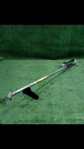 ก้านตัดหญ้า 28 มม. หนา 3 มม. เพลา 8 มม * 9 ฟัน ทรง G45L ความยาวก้าน 140-180 ซม. จับผ้าคลัทช์ได้ 100% อะไหล่ทางเลือก สำหรับเครื่องตัดหญ้า หลากหลายรุ่น งานสั่งทำ 2-3 วัน