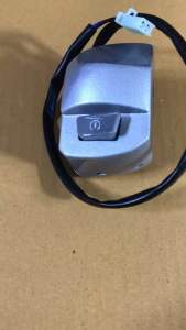 สวิทช์แฮนด์ ขวา R สีบรอนซ์ Fino เก่า (รุ่นคาร์บู) มอเตอร์ไซค์ อย่างดี