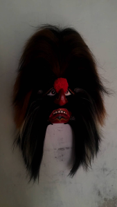 TOPENG GANONG PAKEM CAT TEKSTUR KULIT JERUK