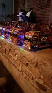 Mainan Truk Oleng Wahyu Abadi Full Lampu dan Terpal