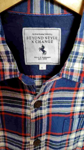 Kemeja Flanel Behind X Change Original Second Size L