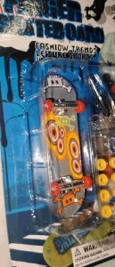 Mini finger toy skate board toys