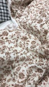 Vải Tole-lanh hoa nhí màu nâu mềm rũ mát(khổ 1m5)may đầm váy áo kiểu đồ bộ